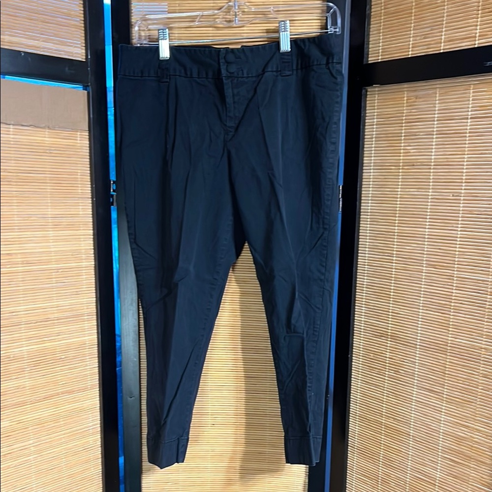 4/$15 Mossimo Supply Co Black Capri Pants
